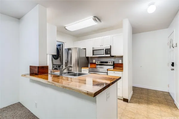 $3,000 | 95-668 Wikao Street, Unit J106, Mililani, HI 96789