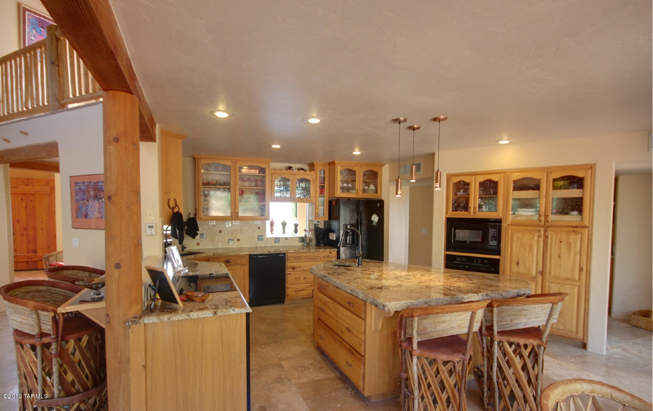 13301 East Scout Rest Road Tucson, AZ 85749 - Photo 9 of 48