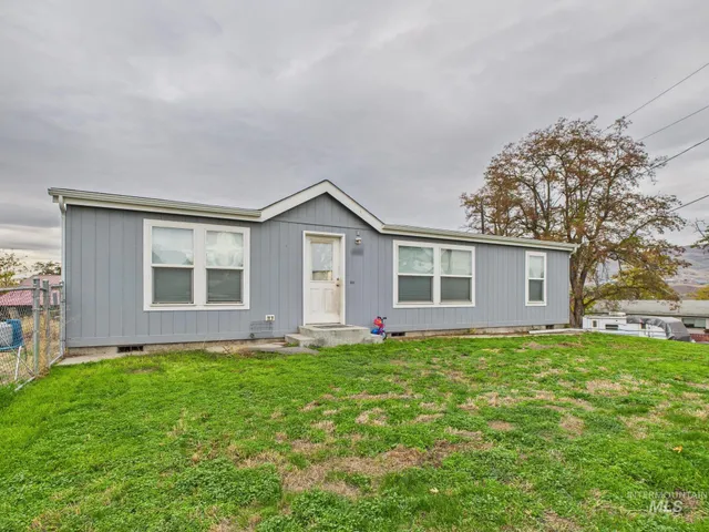 $330,000 | 402 29th Street, Lewiston, ID 83501