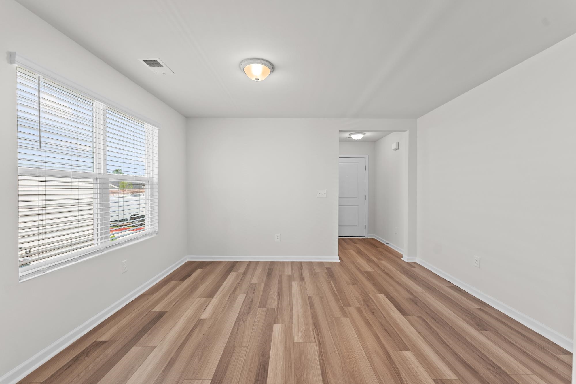 7031 Wingate Drive Inman, SC 29349 - Photo 5 of 33