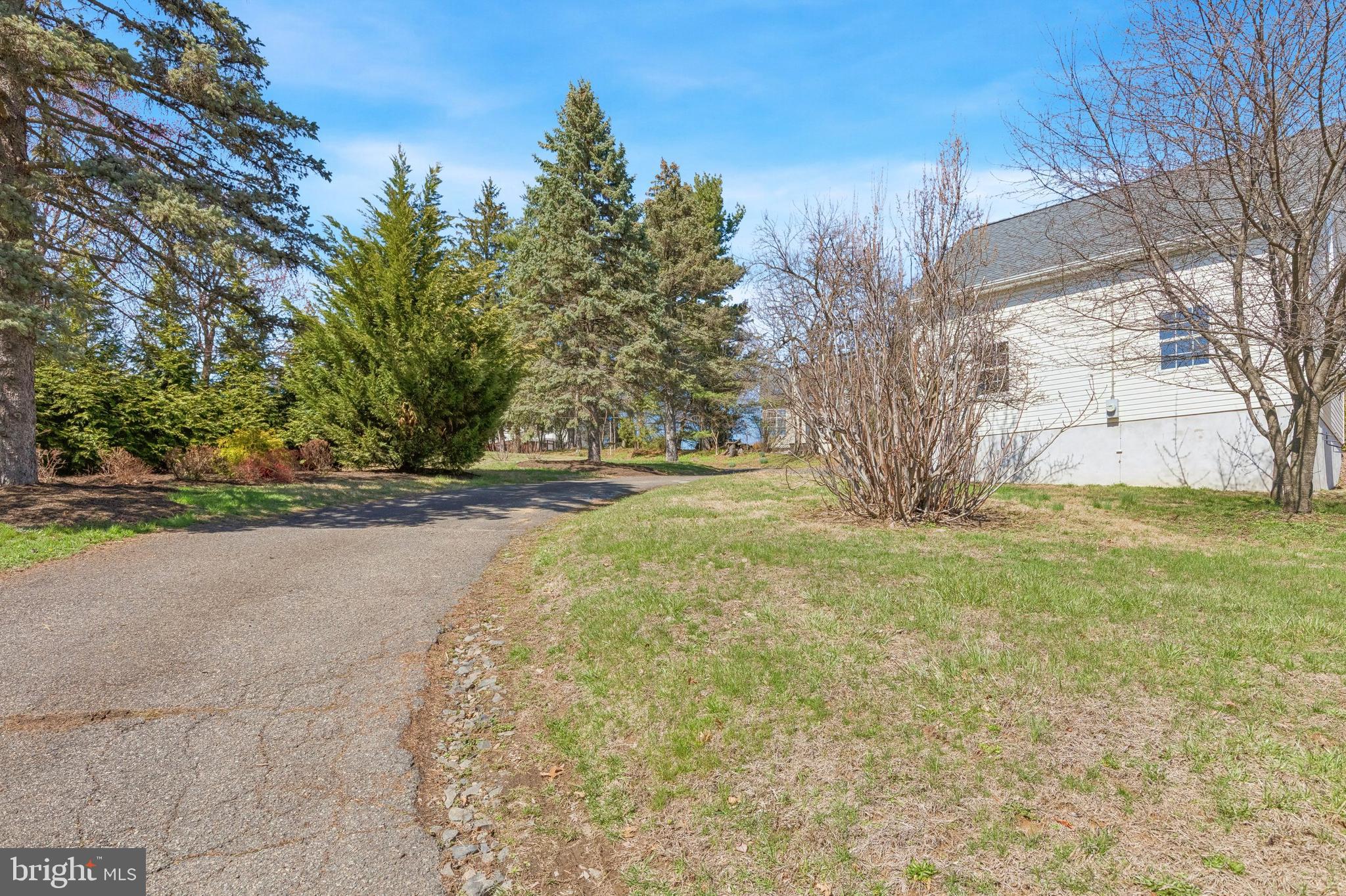 835 North Trooper Road Eagleville, PA 19403 - Photo 51 of 57 Driveway with view of 2 car detached garage