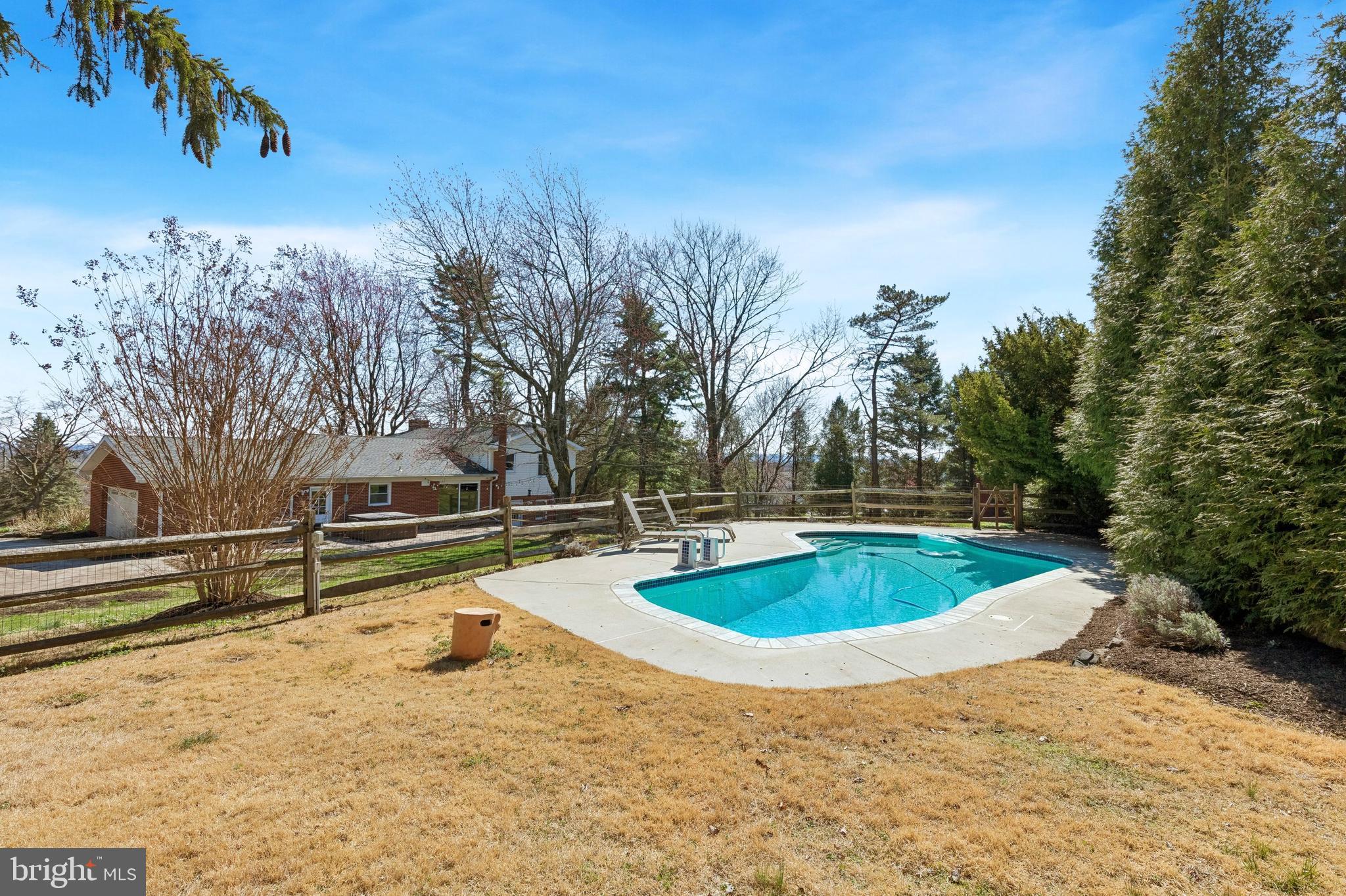 835 North Trooper Road Eagleville, PA 19403 - Photo 6 of 57 Inground pool