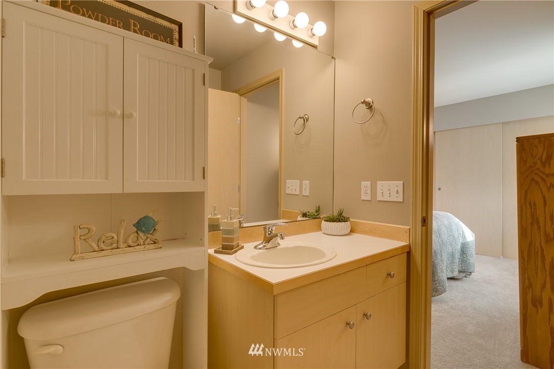 10837 East Riverside Drive, Unit 1B Bothell, WA 98011 - Photo 14 of 20