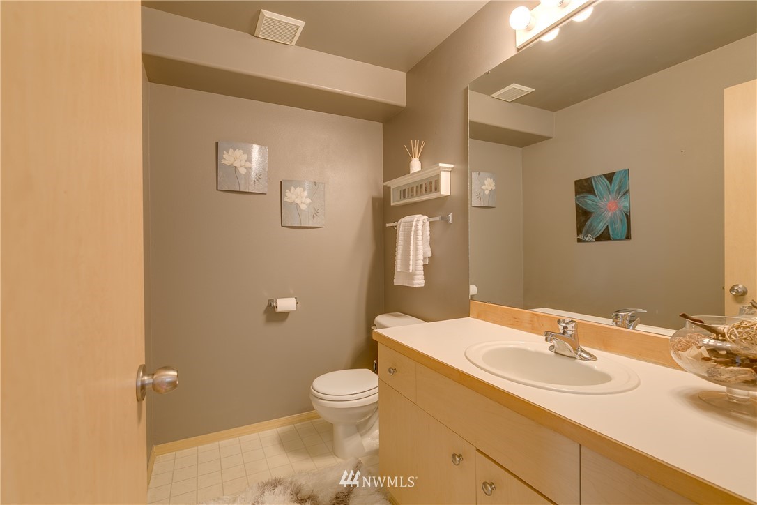 10837 East Riverside Drive, Unit 1B Bothell, WA 98011 - Photo 16 of 20