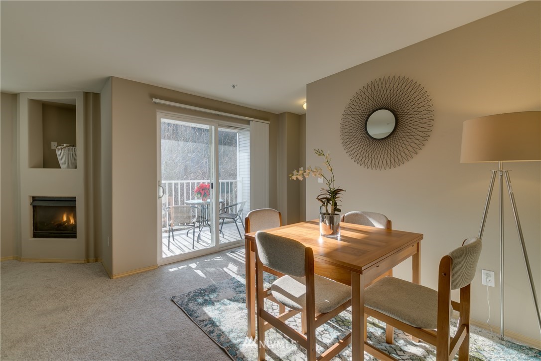 10837 East Riverside Drive, Unit 1B Bothell, WA 98011 - Photo 6 of 20