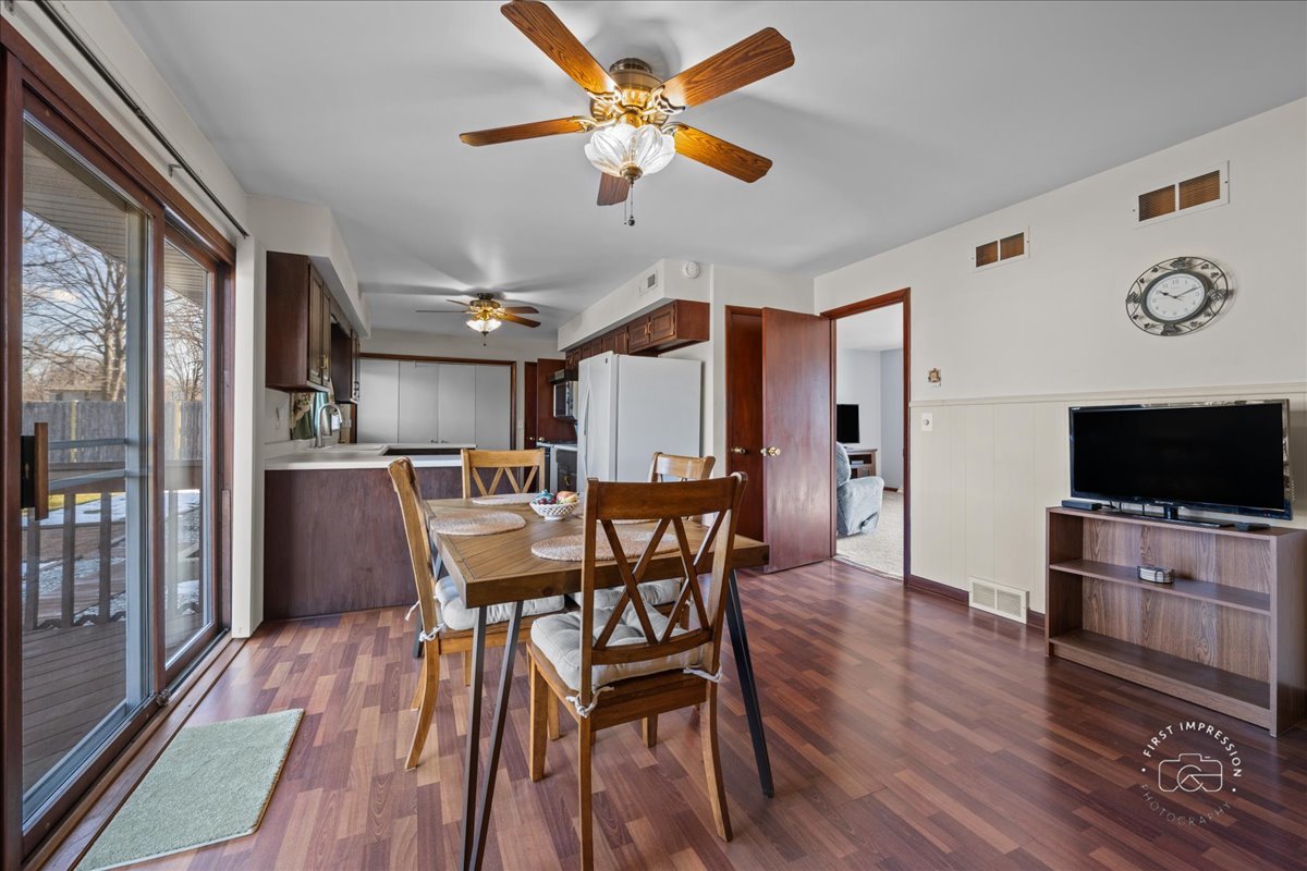 27W285 Bauer Road Naperville, IL 60563 - Photo 12 of 34