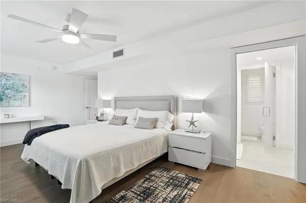 $30,000 | 9517 Gulf Shore Drive, Unit 401, Naples, FL 34108