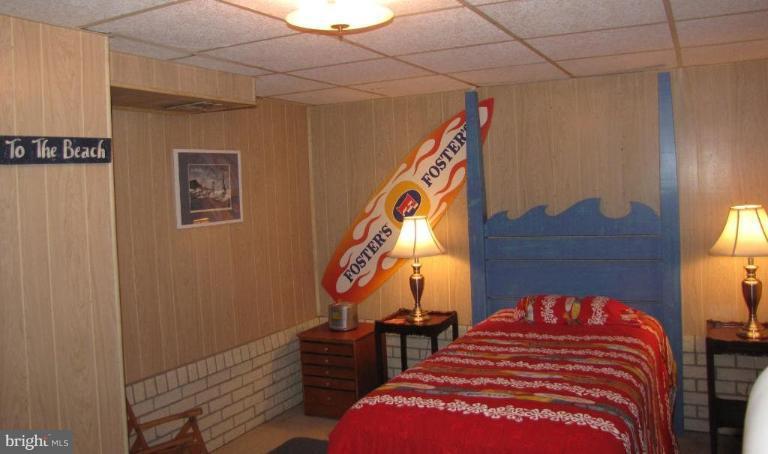 7854 Shellye Road Glen Burnie, MD 21060 - Photo 22 of 22 Other side of room in Office in Basement