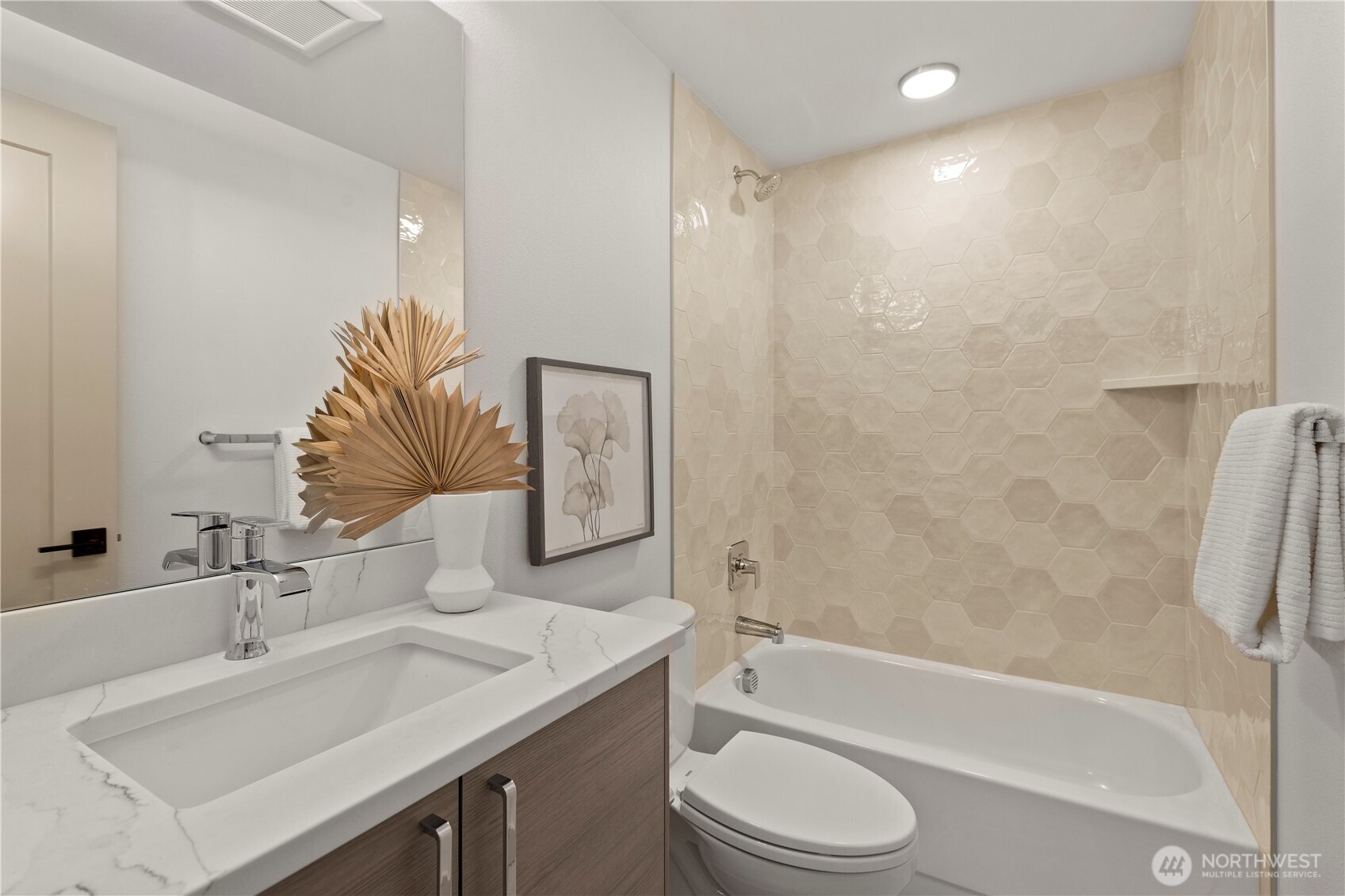 724 North 36th Street Seattle, WA 98103 - Photo 29 of 34