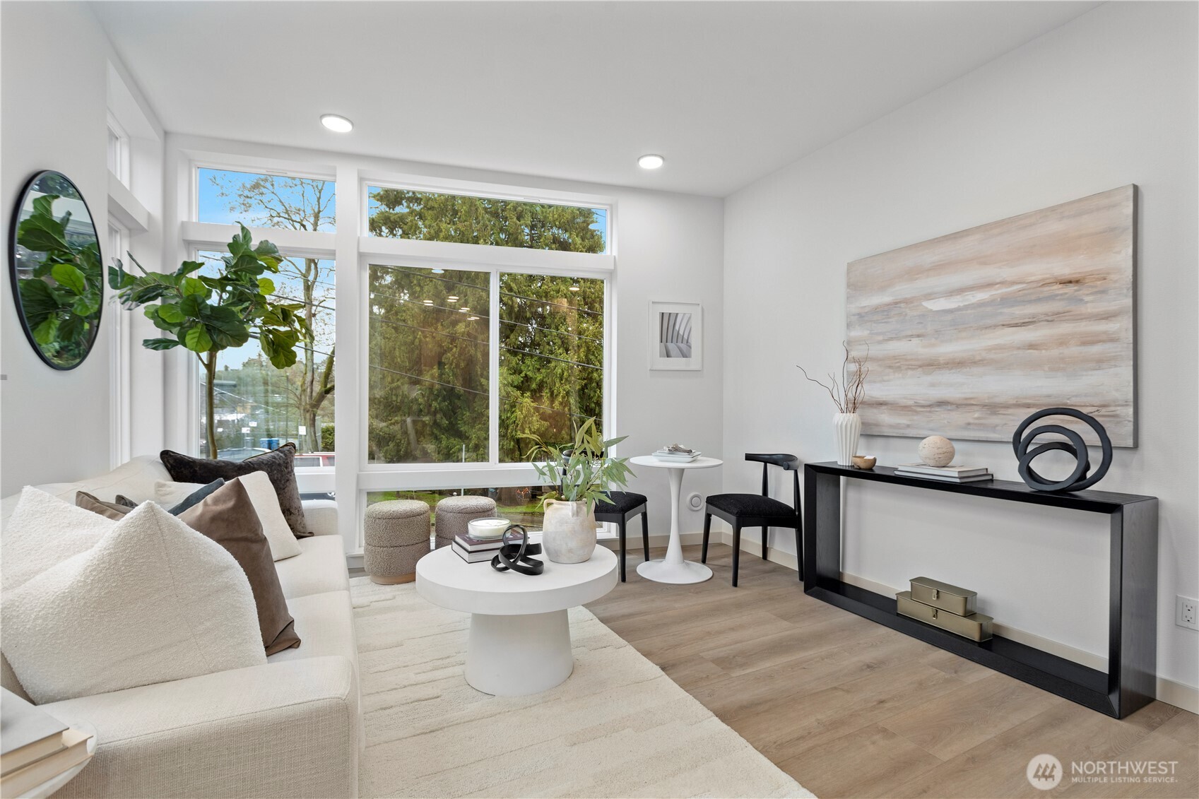 724 North 36th Street Seattle, WA 98103 - Photo 5 of 34