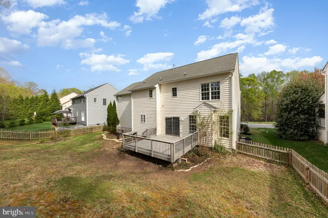 $3,300 | 11012 Copeland Court, Fredericksburg, VA 22407