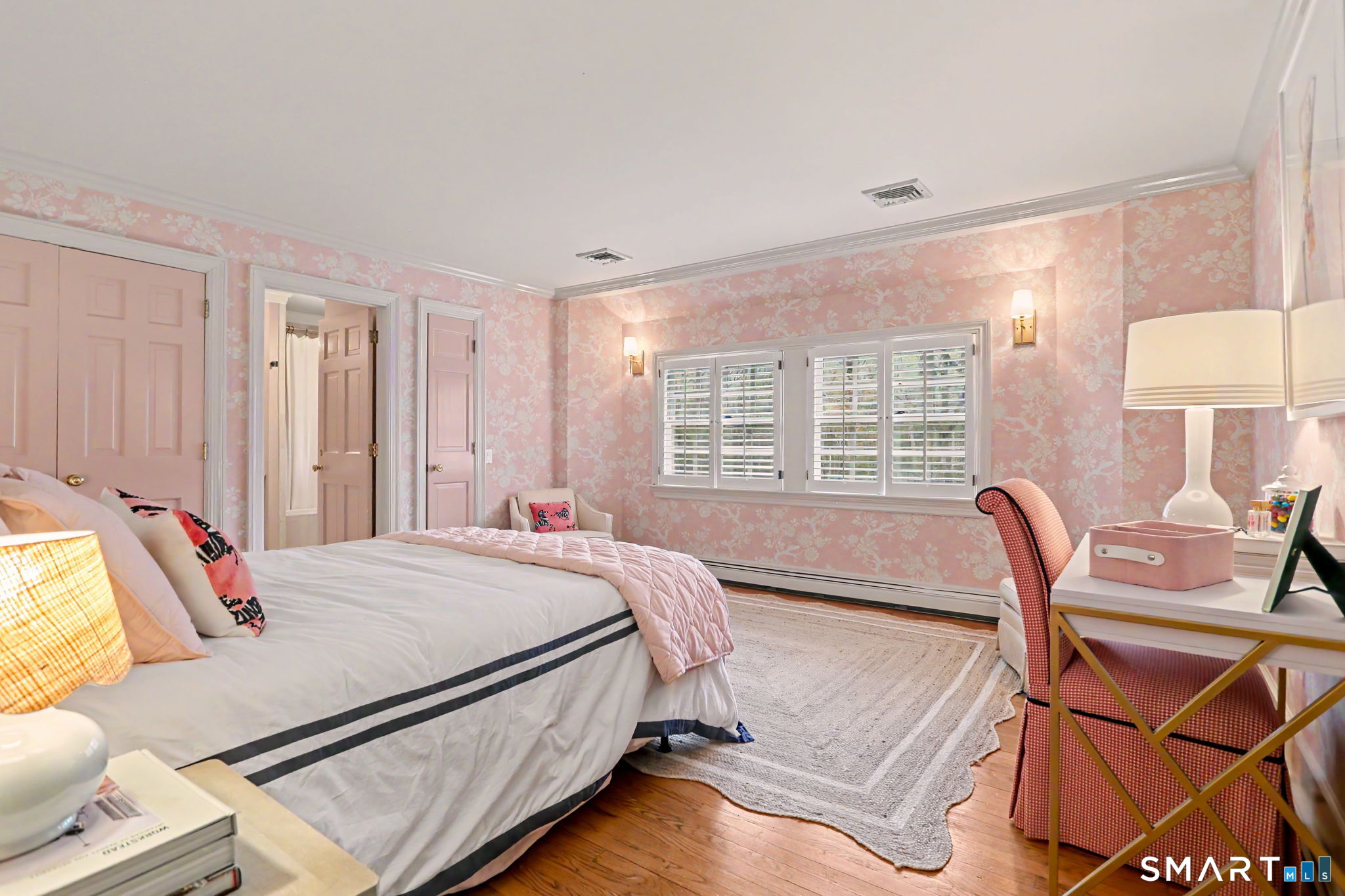 66 Gate Stone Lane Fairfield, CT 06824 - Photo 28 of 39 Totally updated guest bedroom with ensuite
