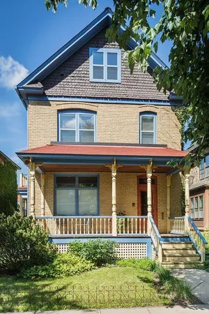 $649,900 | 2300 Milwaukee Avenue, Minneapolis, MN 55404