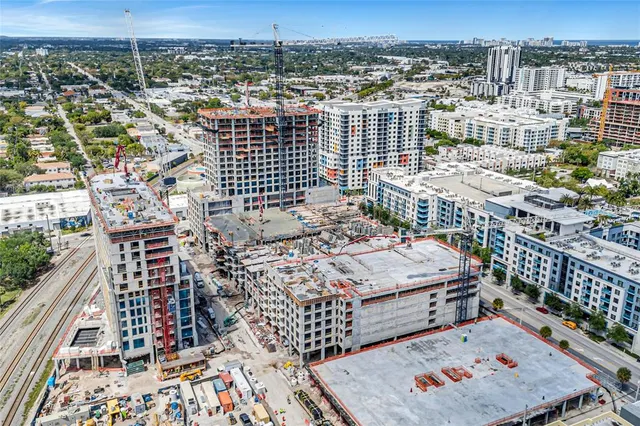 $649,000 | 435 North Andrews Avenue, Unit 301, Fort Lauderdale, FL 33301