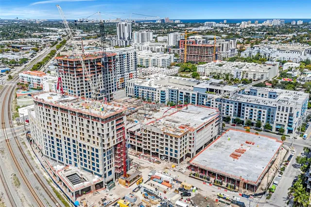 $649,000 | 435 North Andrews Avenue, Unit 301, Fort Lauderdale, FL 33301