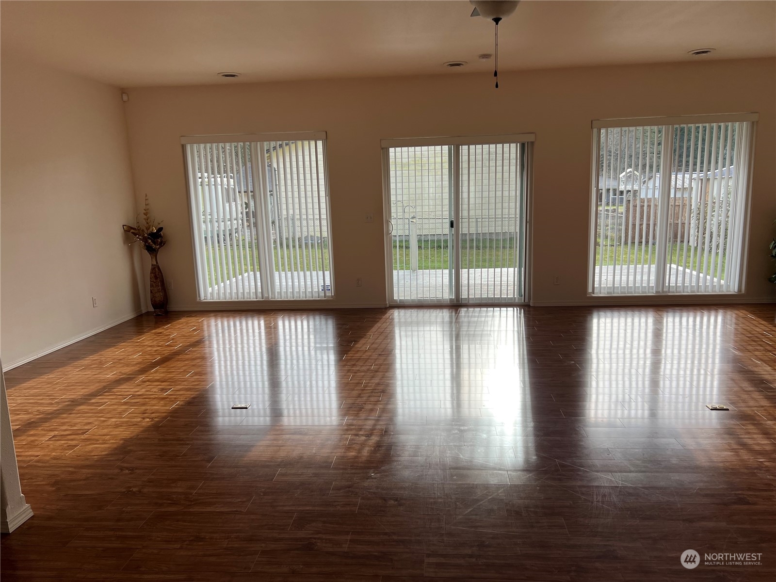 102 Aberdeen Road Morton, WA 98356 - Photo 5 of 40 Gallery Image 5