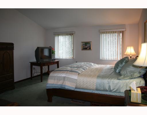 178 Ridgeview Drive Wexford, PA 15090 - Photo 10 of 15 Master Bedroom. THE MASTER BEDROOM HAS HIGH CEILINGS, A LARGE CUSTOM DESIGNED WALK-IN CLOSET, AND DRESSING AREA.