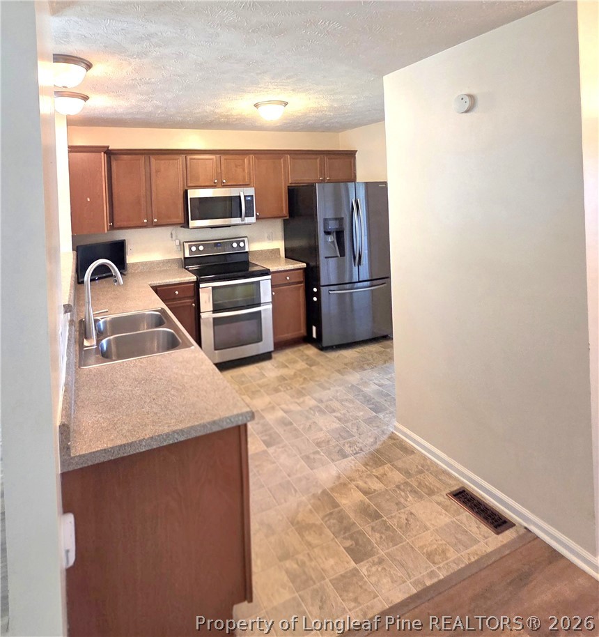 1232 Jereens Creek Road Fayetteville, NC 28312 - Photo 5 of 27