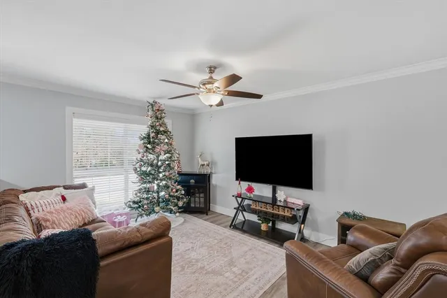 $375,000 | 2422 Old Omen Road, Tyler, TX 75701