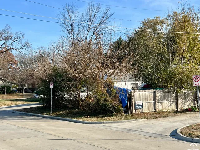 $450,000 | 1801 Missouri Street, Lawrence, KS 66044