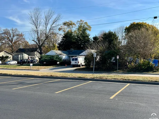 $450,000 | 1801 Missouri Street, Lawrence, KS 66044