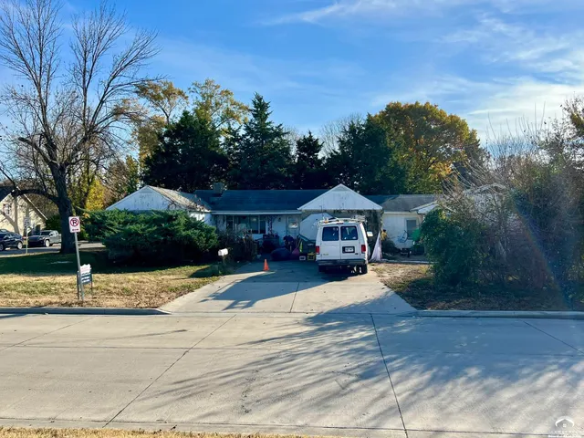 $450,000 | 1801 Missouri Street, Lawrence, KS 66044
