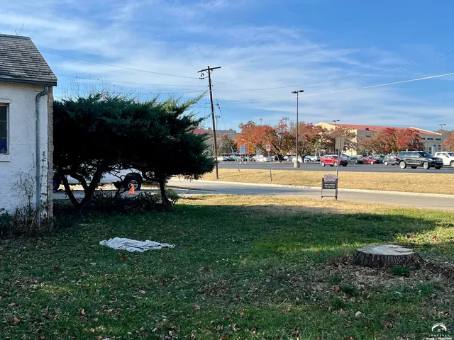 $450,000 | 1801 Missouri Street, Lawrence, KS 66044