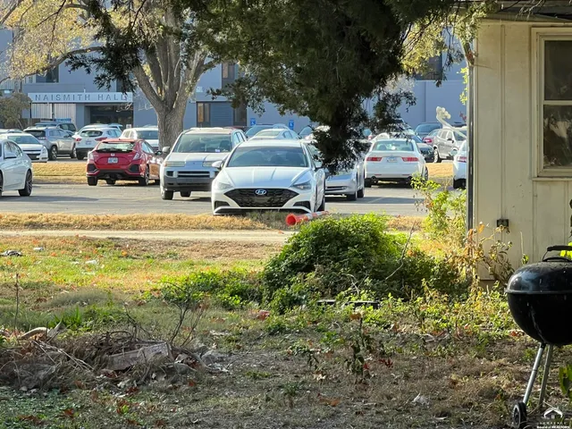 $450,000 | 1801 Missouri Street, Lawrence, KS 66044