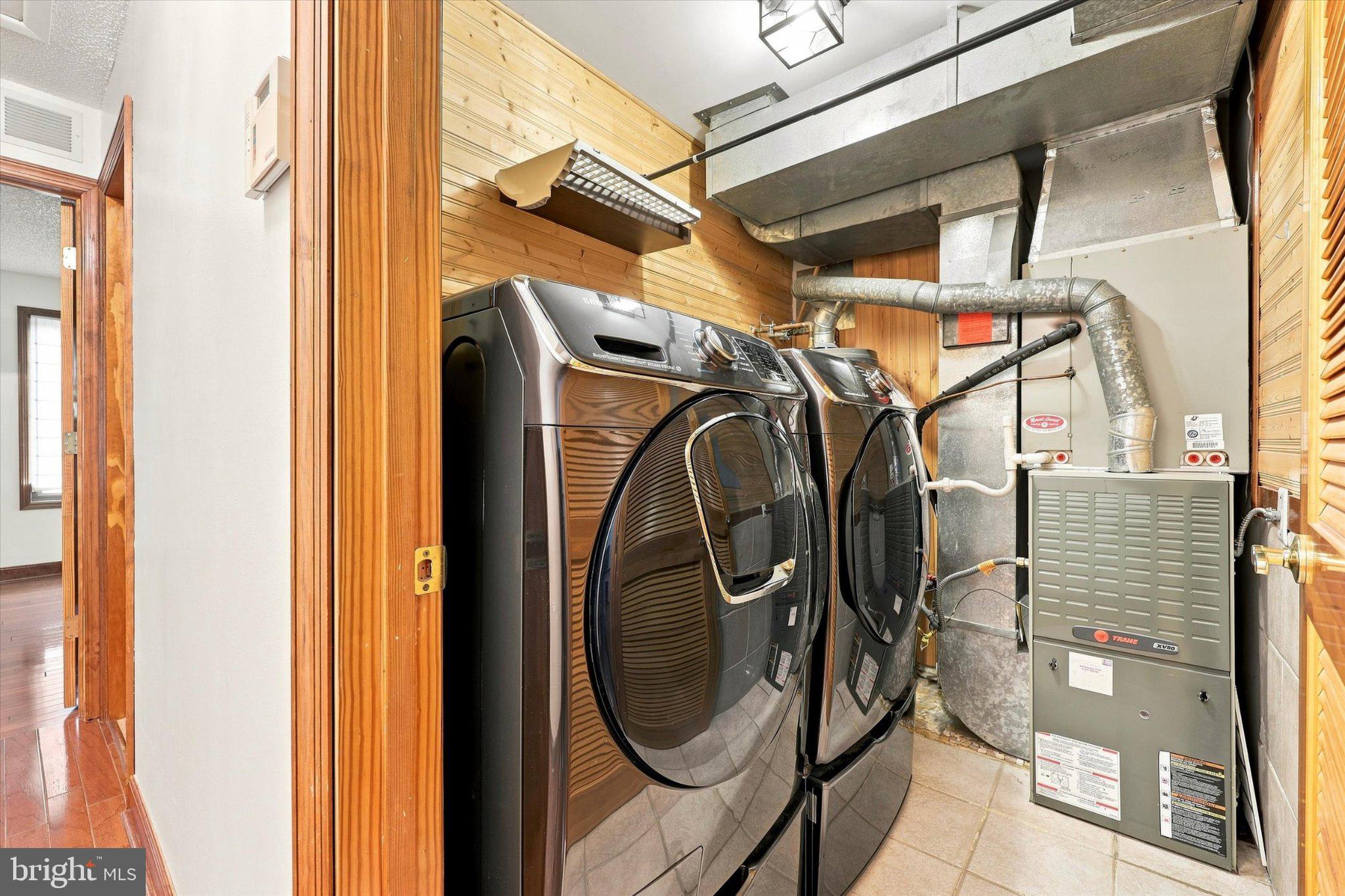 4703 B Dunbarton Road Mount Laurel, NJ 08054 - Photo 20 of 25 Modern laundry space with sleek appliances.