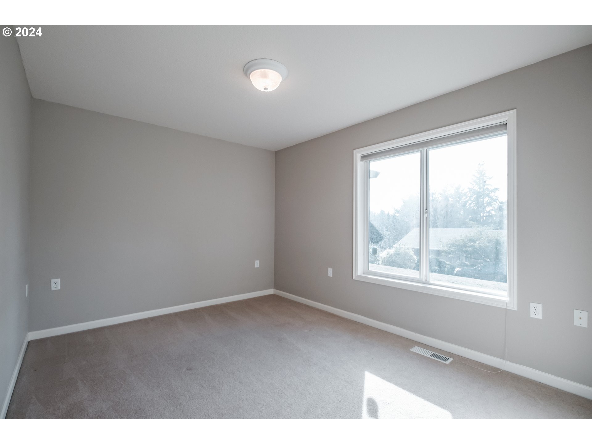 15865 Southwest Bull Mountain Road Tigard, OR 97224 - Photo 35 of 48 Gallery Image 35