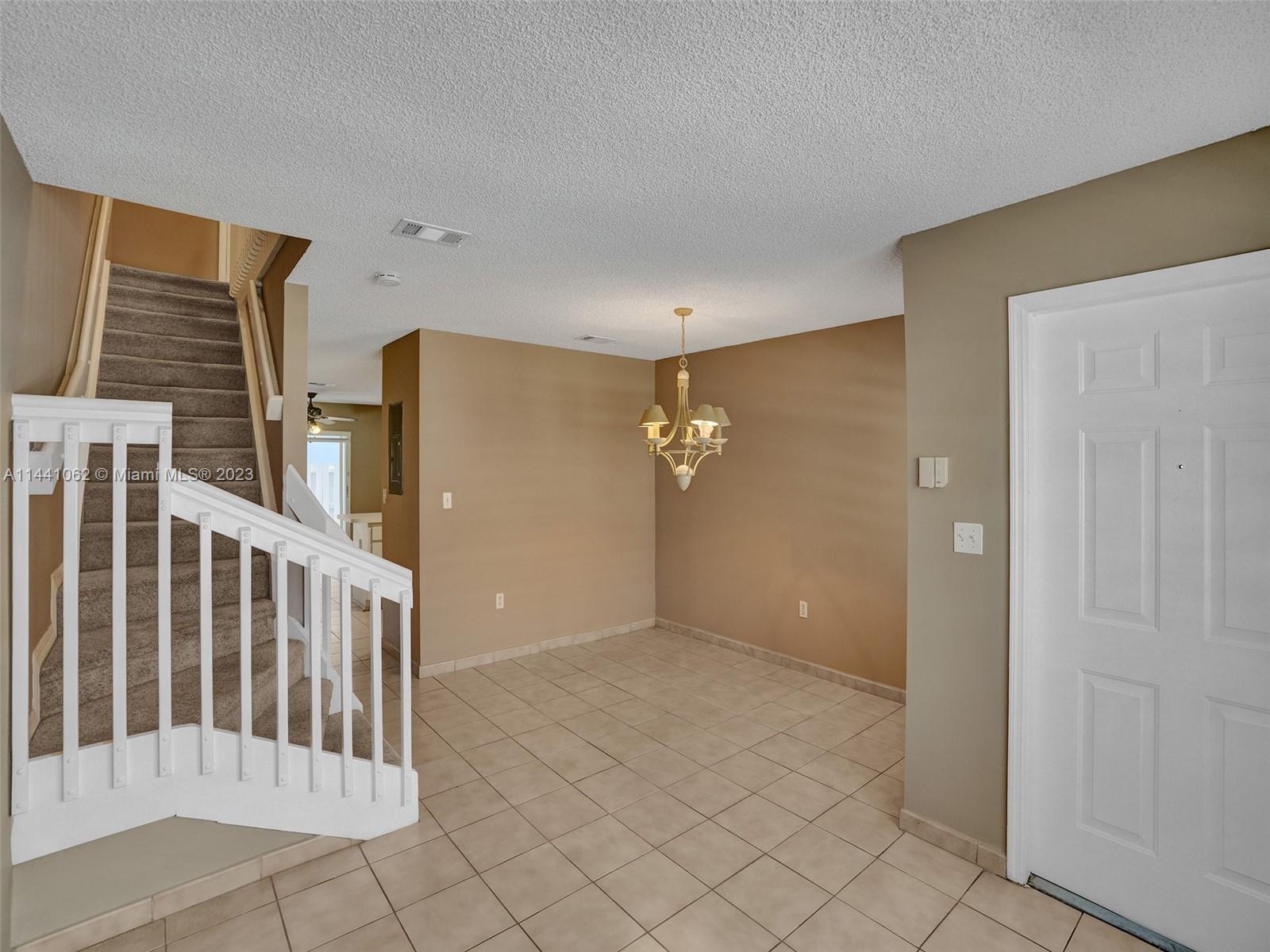 13850 Southwest 64th Street, Unit 138501 Miami, FL 33183 - Photo 4 of 30