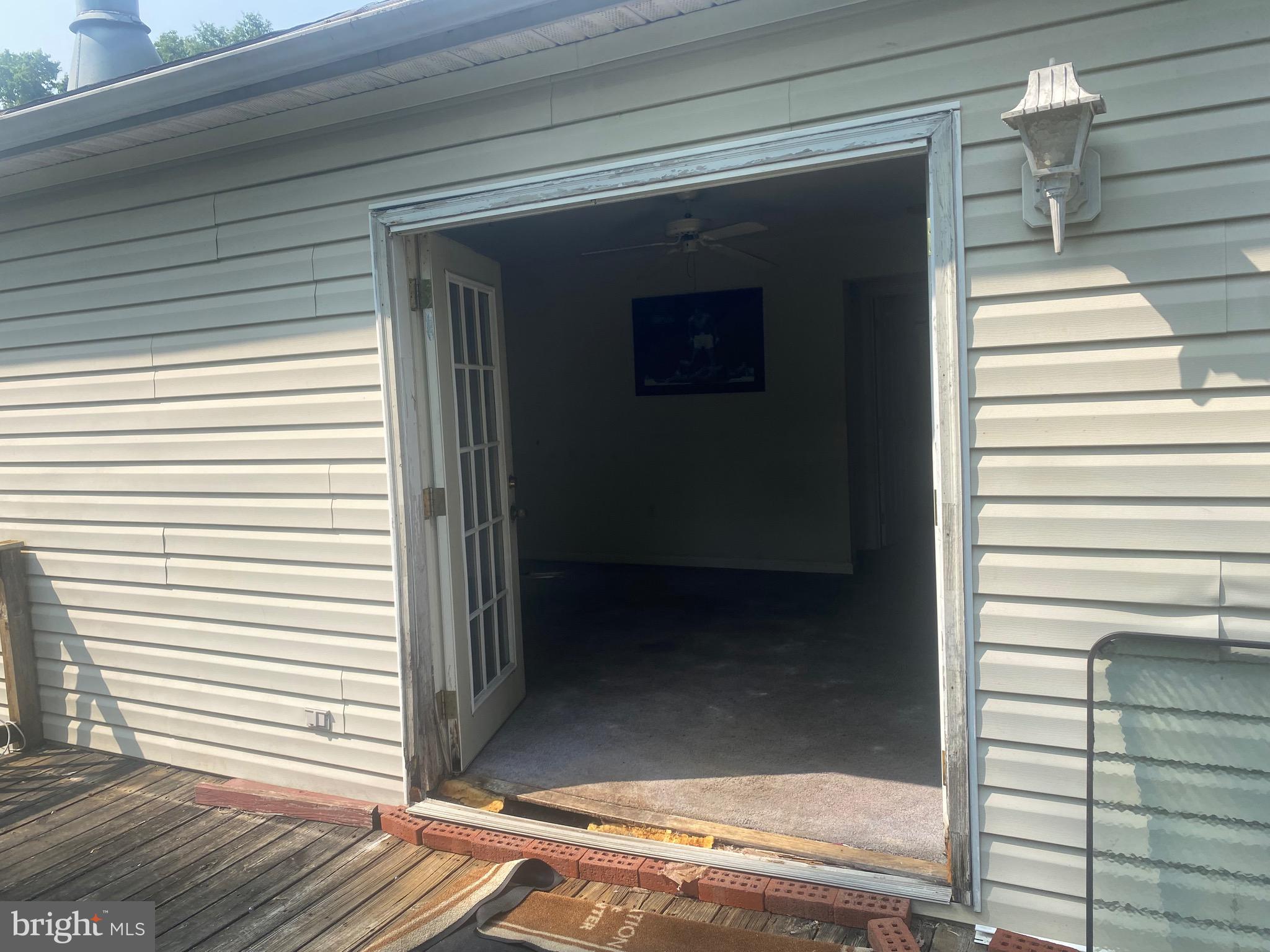 6701 Springbrook Lane Clinton, MD 20735 - Photo 32 of 53 deck