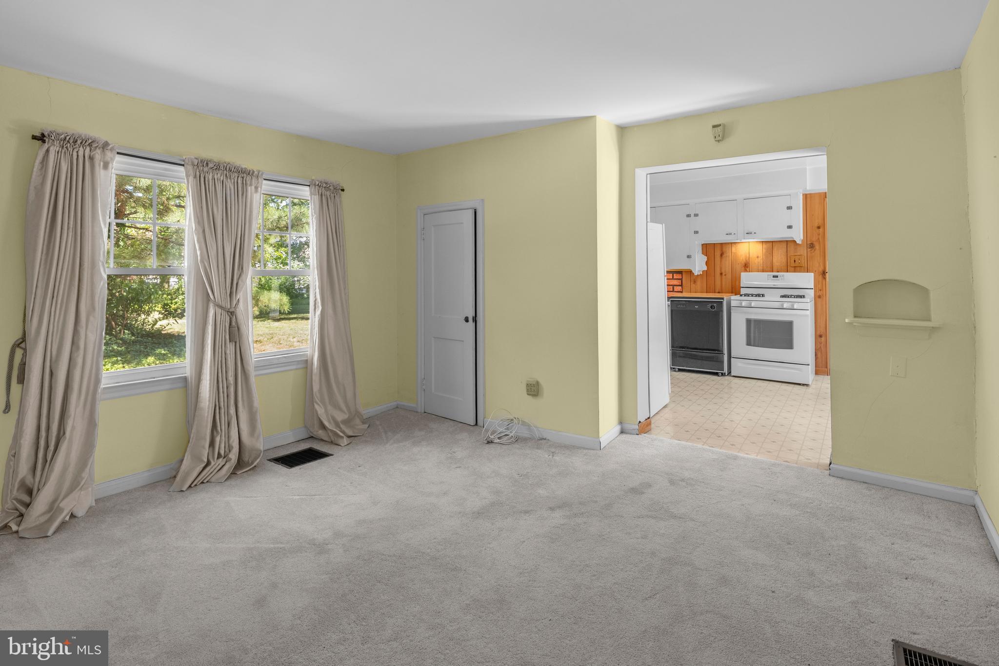 349 West Jersey Avenue Pitman, NJ 08071 - Photo 48 of 66 1st Floor Unit Living Room to Kitchen