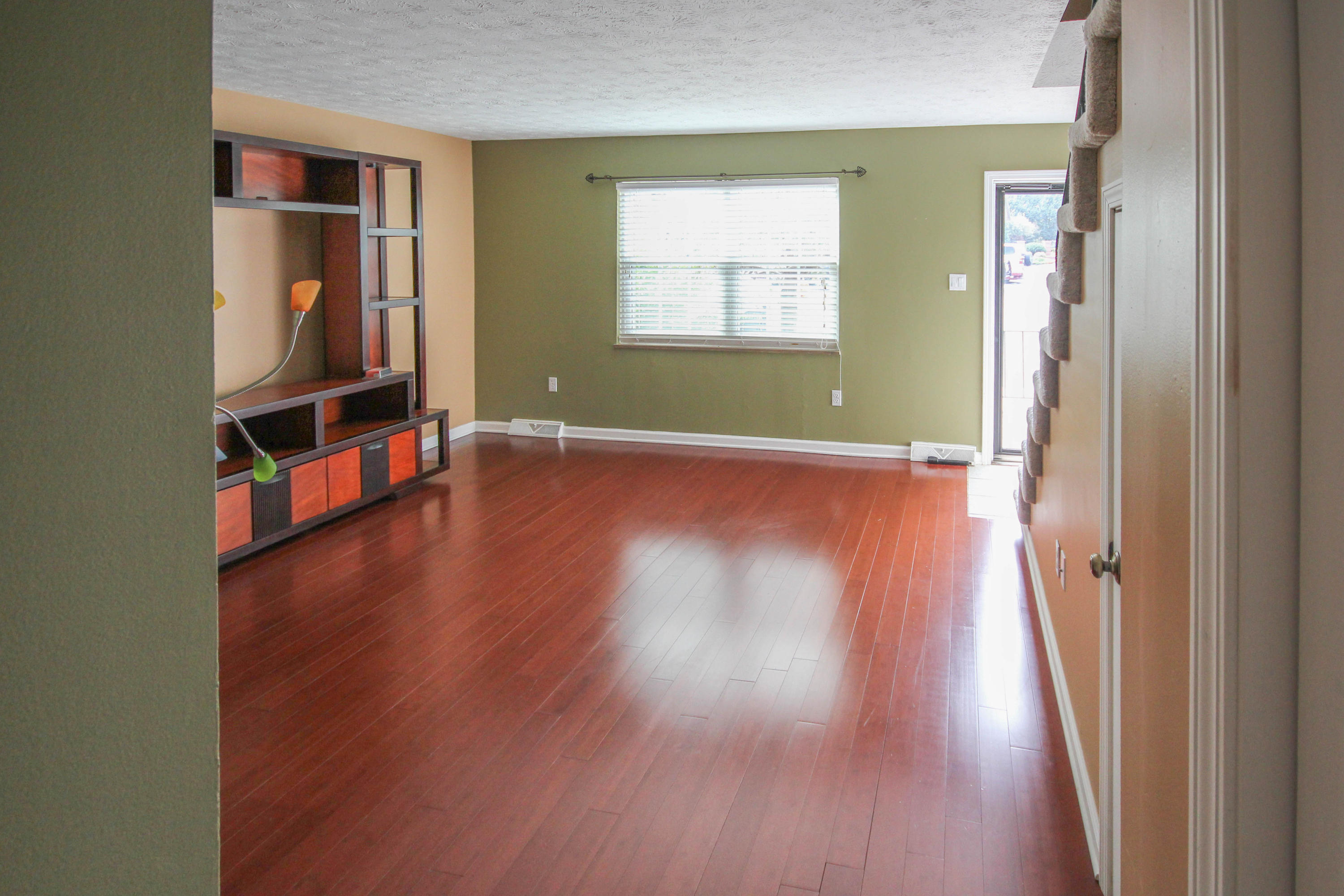 1658 Louisville Road Alcoa, TN 37701 - Photo 3 of 21 Photos-9