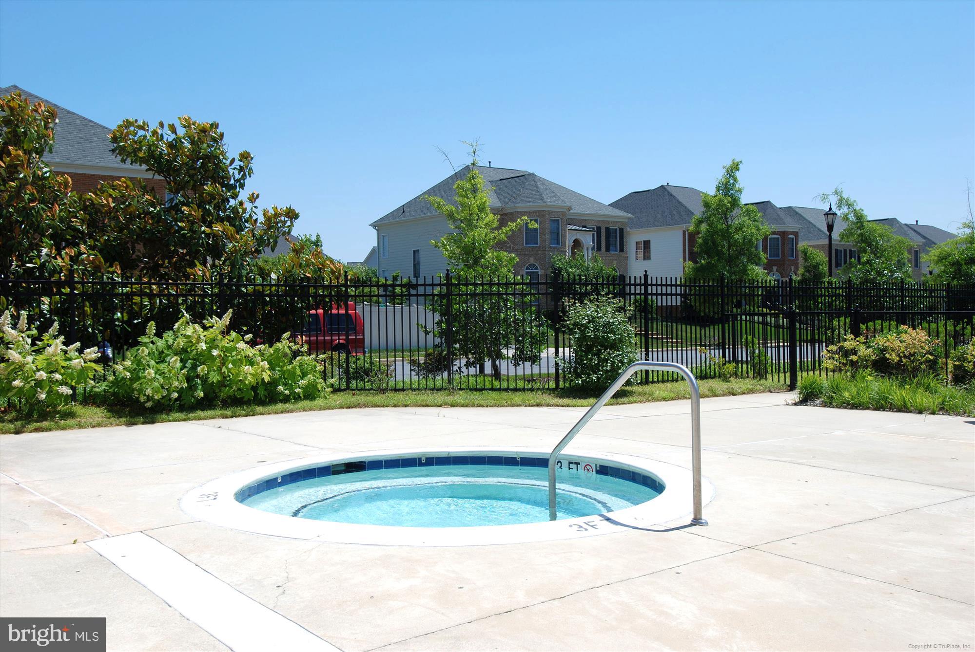 702 Banneker Lane Annapolis, MD 21401 - Photo 101 of 105 Kingsport of Annapolis Hot Tub