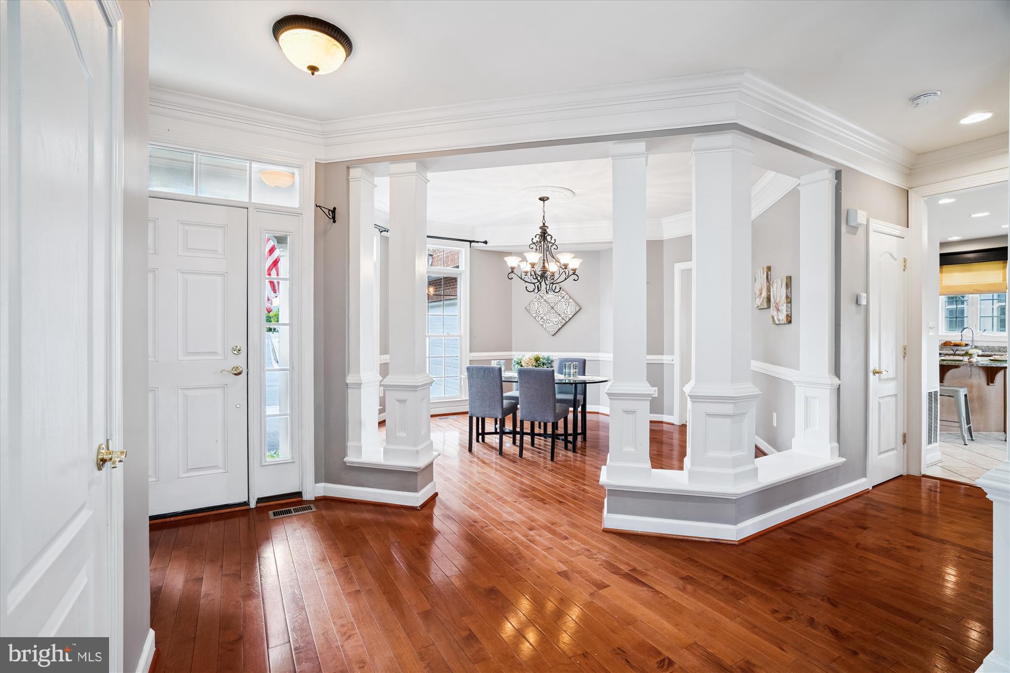 702 Banneker Lane Annapolis, MD 21401 - Photo 11 of 105 Foyer