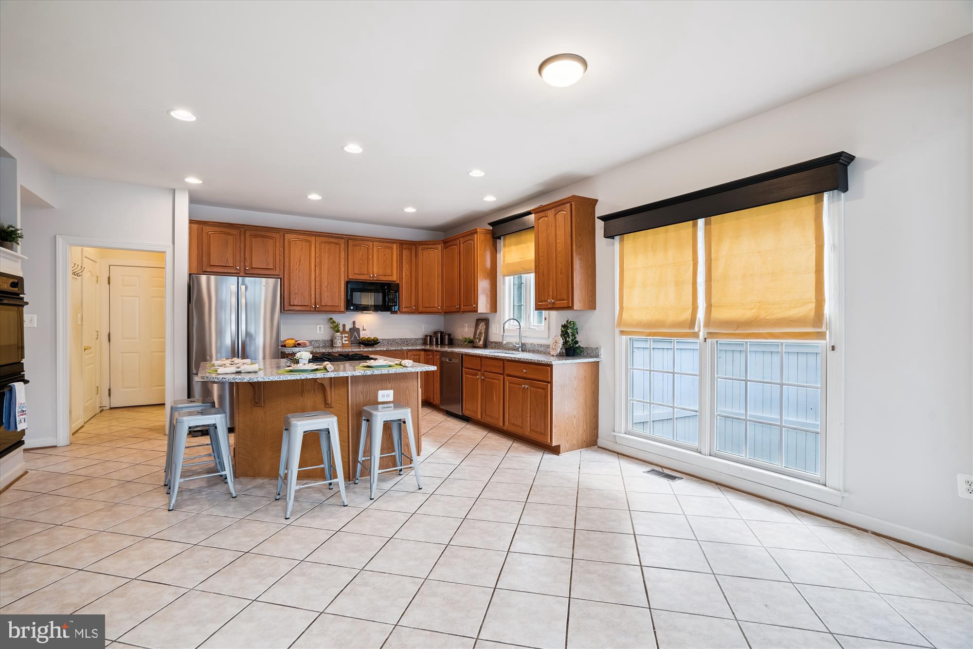 702 Banneker Lane Annapolis, MD 21401 - Photo 28 of 105 Breakfast Area