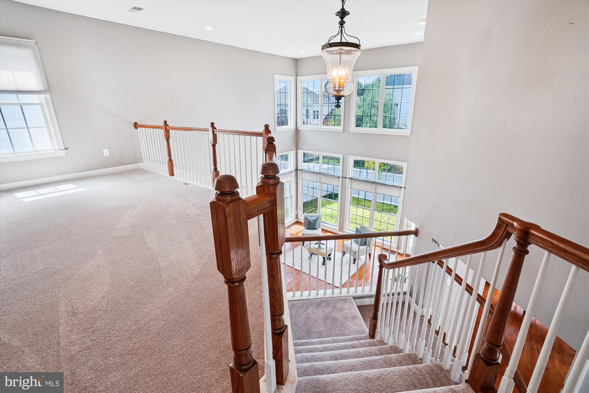 702 Banneker Lane Annapolis, MD 21401 - Photo 48 of 105 Stairs