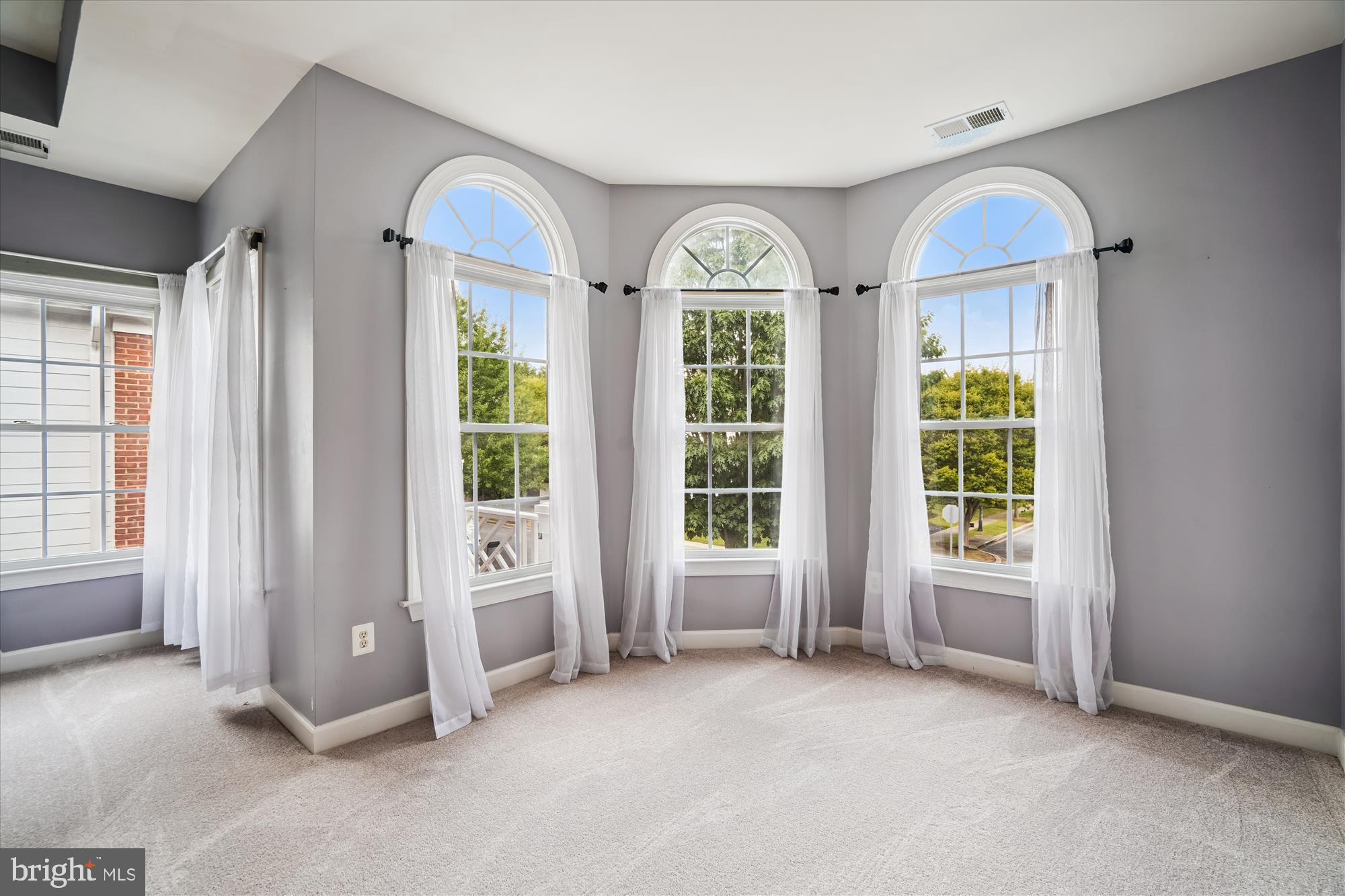 702 Banneker Lane Annapolis, MD 21401 - Photo 58 of 105 Sitting Room