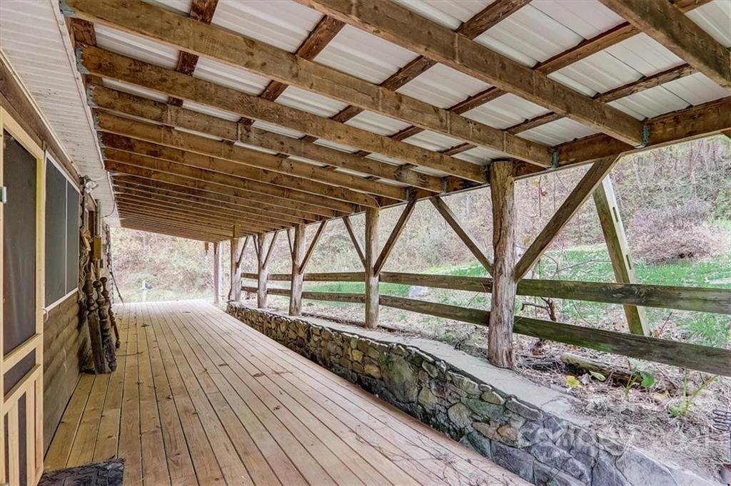 2045 Riddle Farm Road Marshall, NC 28753 - Photo 6 of 38 Gallery Image 6