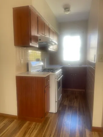 $1,500 | 93 Collette Street, Unit 2, New Bedford, MA 02746