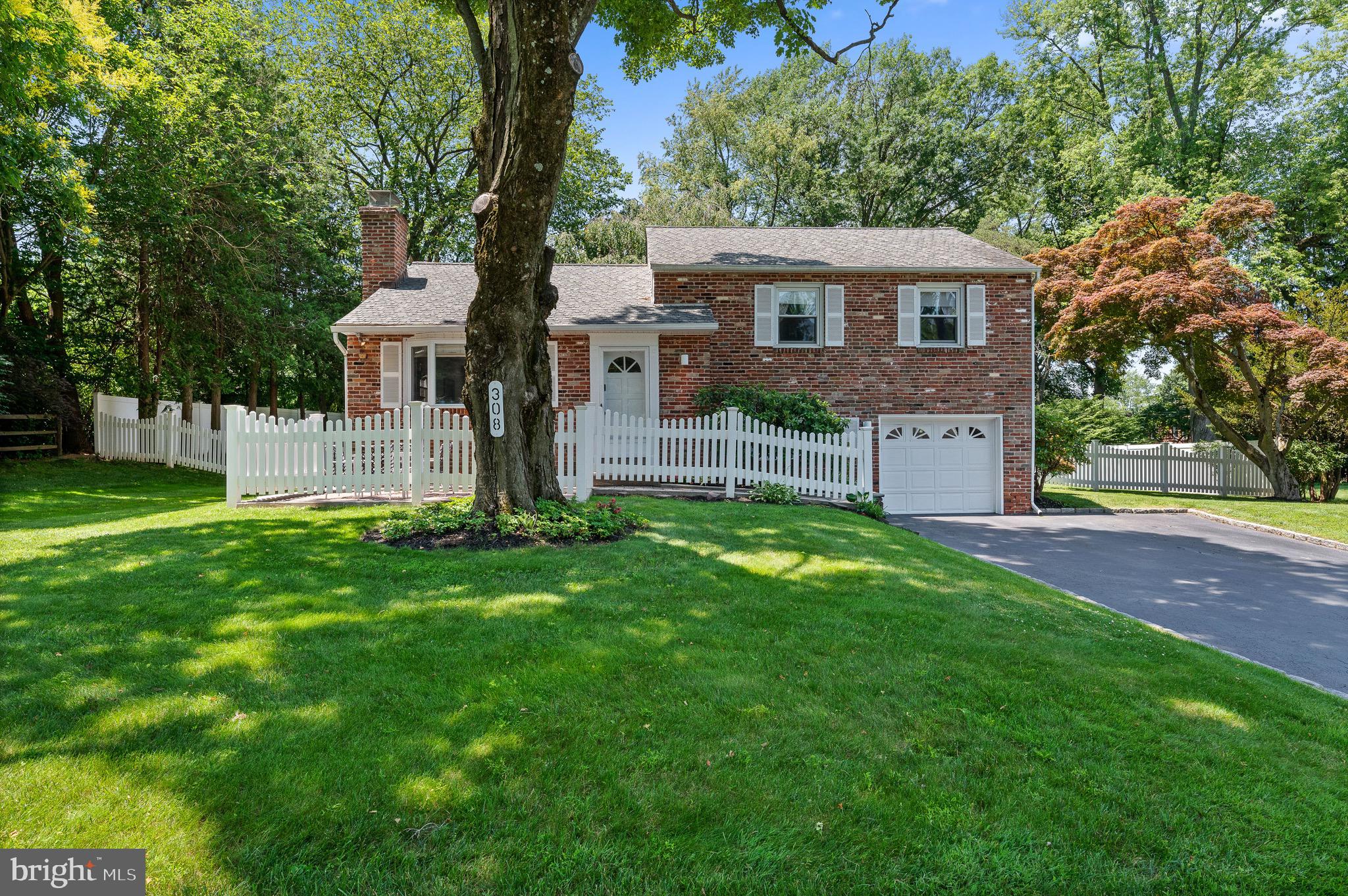 308 North Fairfield Road Devon, PA 19333 - Photo 2 of 32 Front View