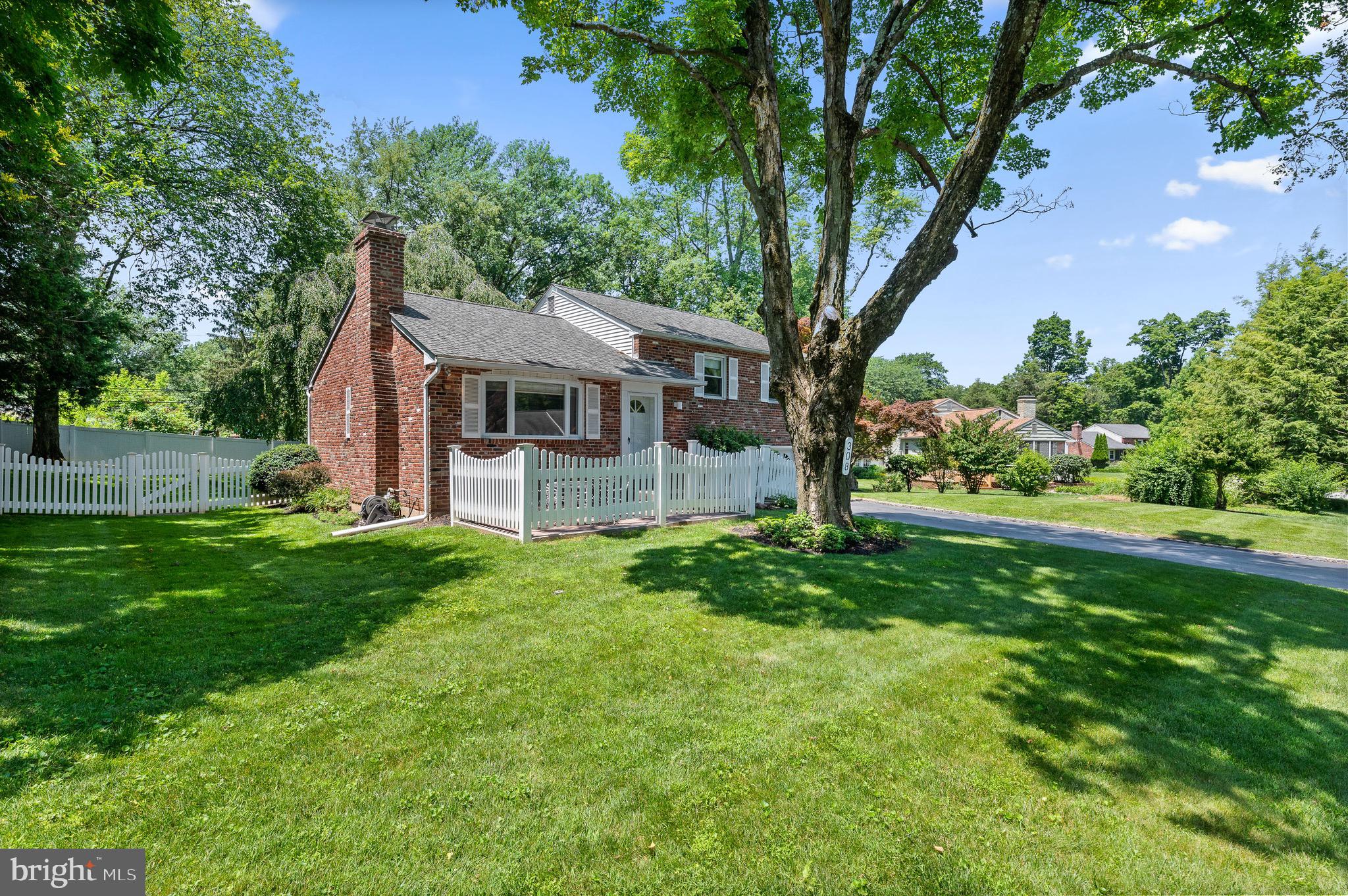308 North Fairfield Road Devon, PA 19333 - Photo 3 of 32 Side View