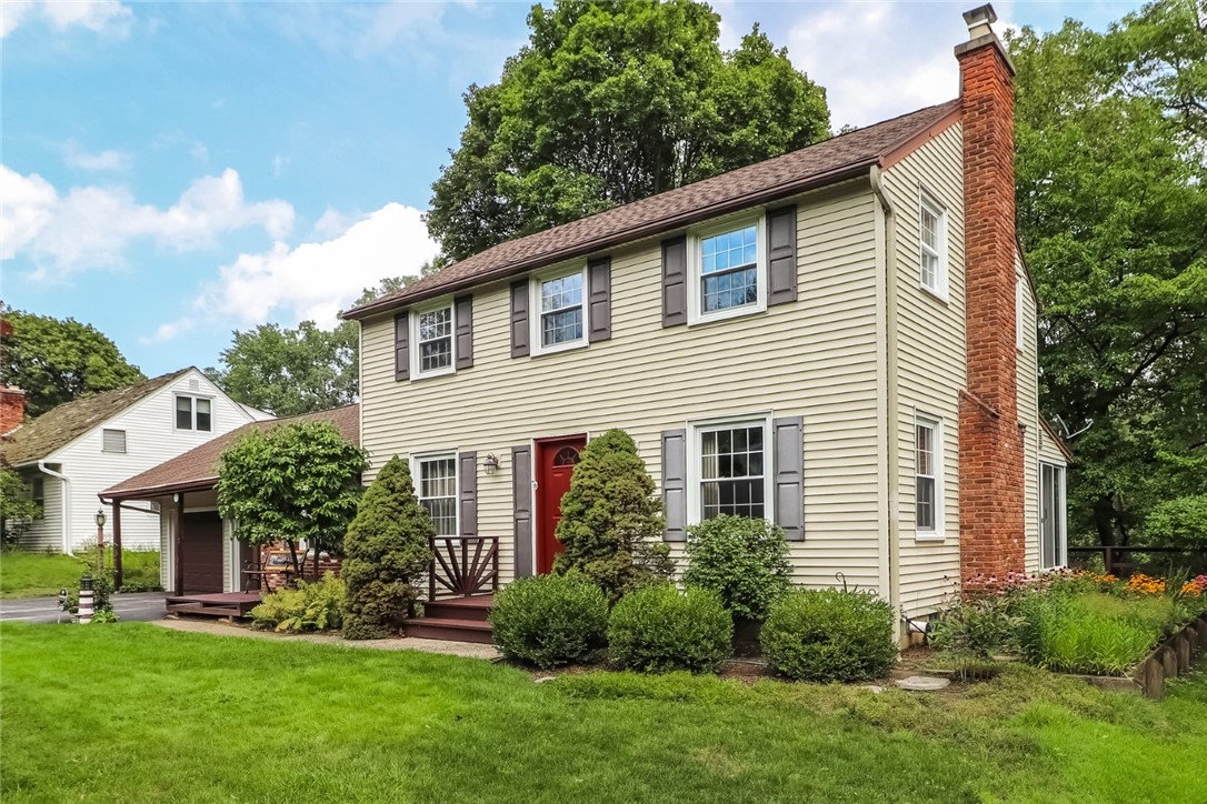 2620 Oakview Drive Irondequoit, NY 14617 - Photo 3 of 26