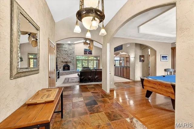 $725,000 | 1504 Gedern Drive, Columbia, IL 62236