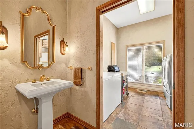 $725,000 | 1504 Gedern Drive, Columbia, IL 62236