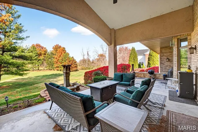 $725,000 | 1504 Gedern Drive, Columbia, IL 62236