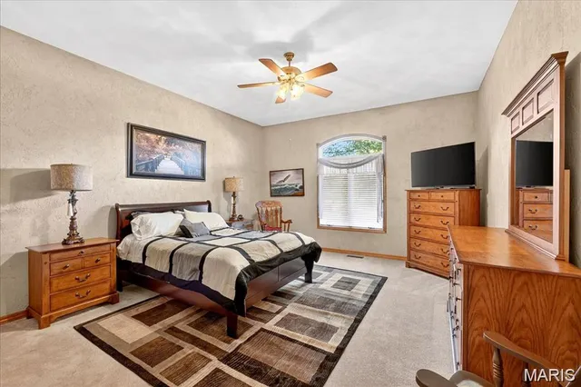 $725,000 | 1504 Gedern Drive, Columbia, IL 62236