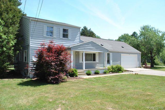 6830 Summerfield Road Temperance, MI 48182 - Photo 2 of 25 DSC_0945.jpg