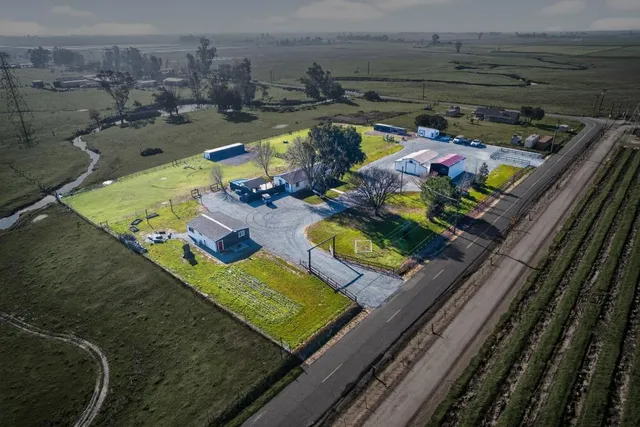 $1,125,000 | 11490 Arno Road, Galt, CA 95632